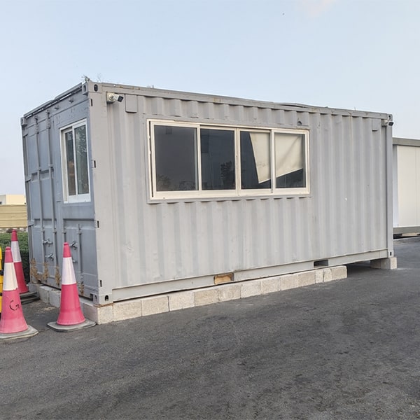 some portable classroom trailers can be equipped with restroom facilities, depending on the model and customization